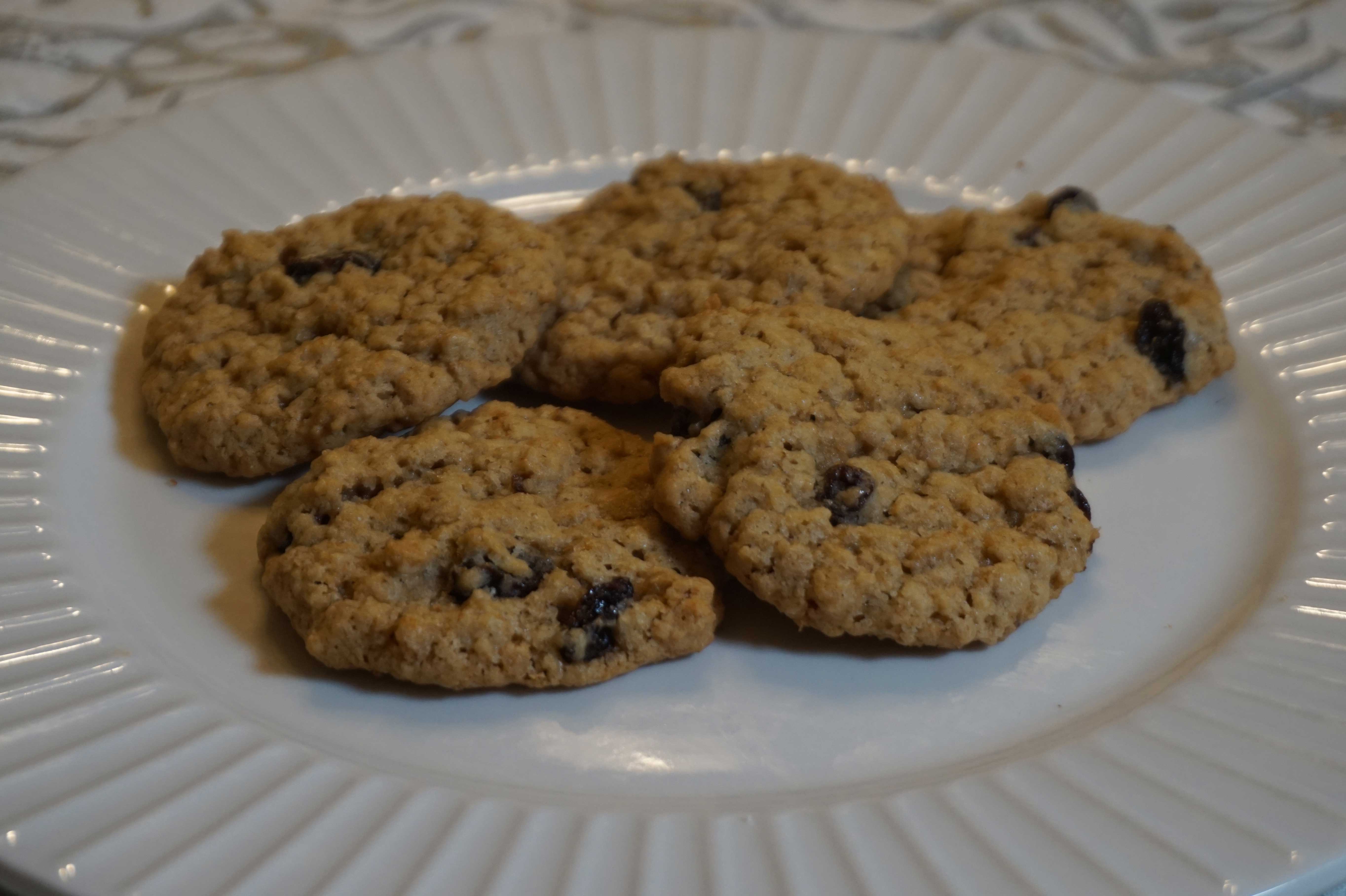 Mynde's Sweet Morsels oatmeal raisin cookies image